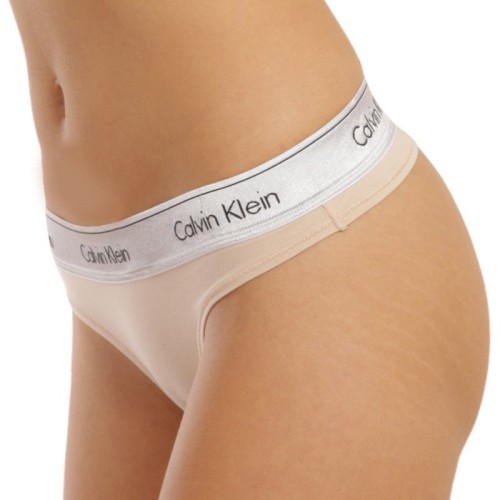 Damen Tangahöschen Calvin Klein MC Metallic-Thong Beige Damen Tangahöschen Calvin Klein MC Metallic-Thong Beige